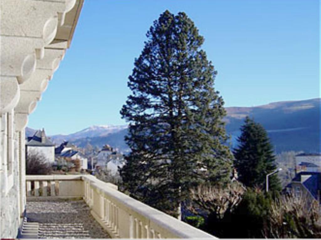 Le Terrondou Hotel Vic-sur-Cère Szoba fotó