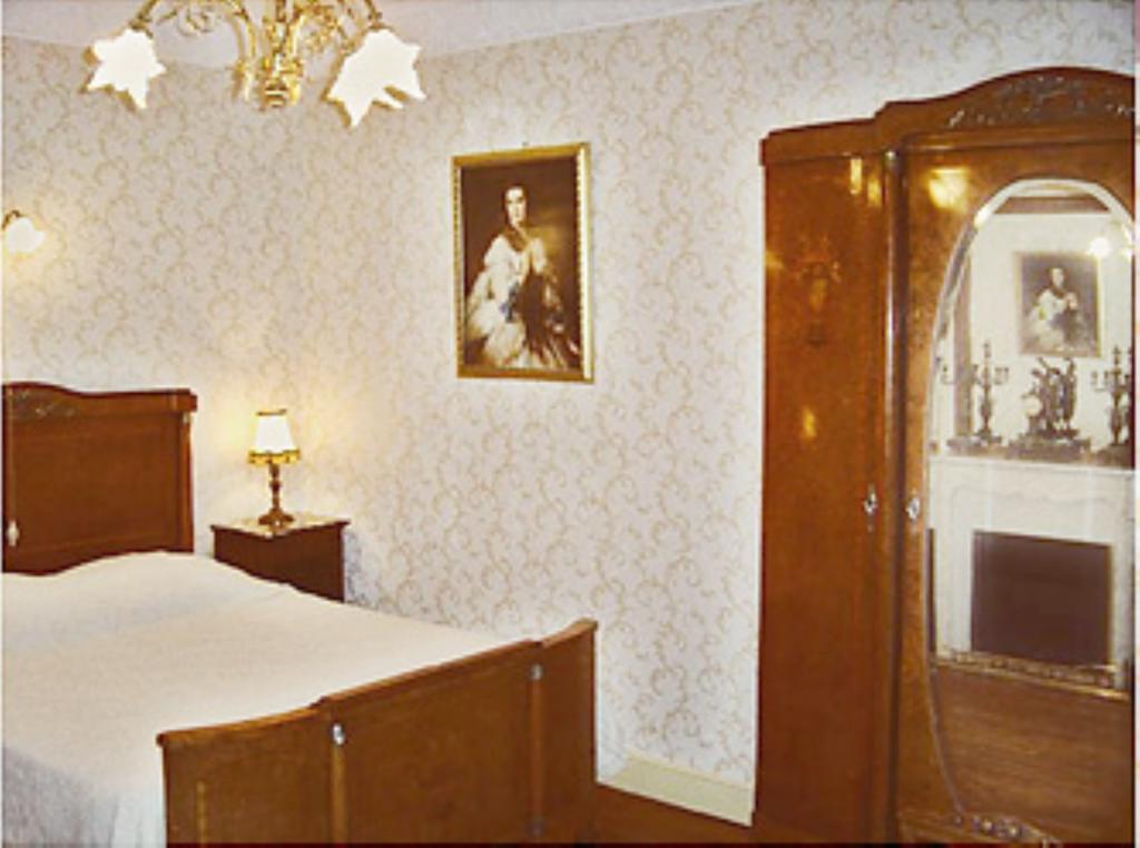 Le Terrondou Hotel Vic-sur-Cère Szoba fotó